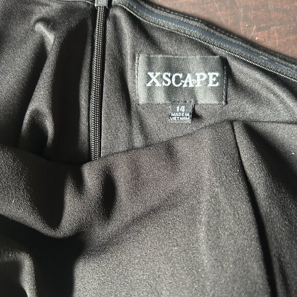 *NEW* XSCAPE Black One Shoulder Crepe Scuba Jumpsuit - Picture 5 of 5